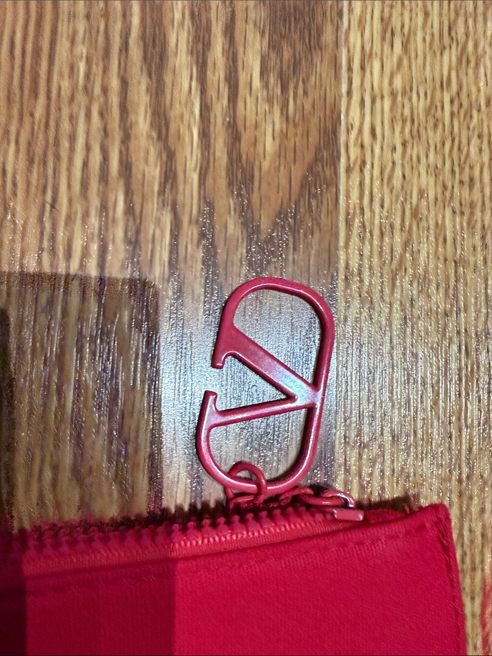 NWT in the wrapper Valentino Red Zipper pouch - Picture 5 of 5